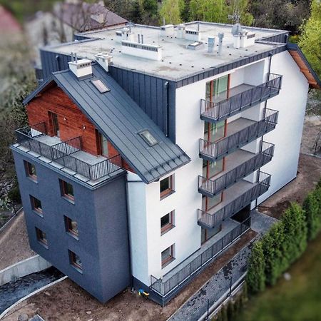 Przytulny Apartament Z Ogrodkiem Краків Екстер'єр фото
